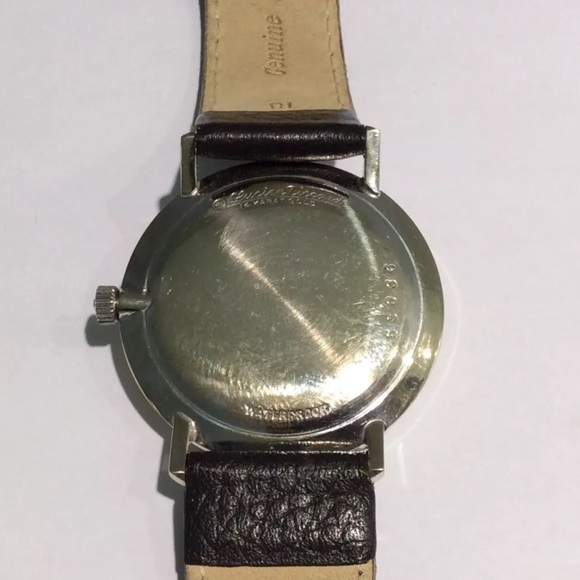 Lucien Piccard Diamond watch, black leather strap - Picture 7 of 7